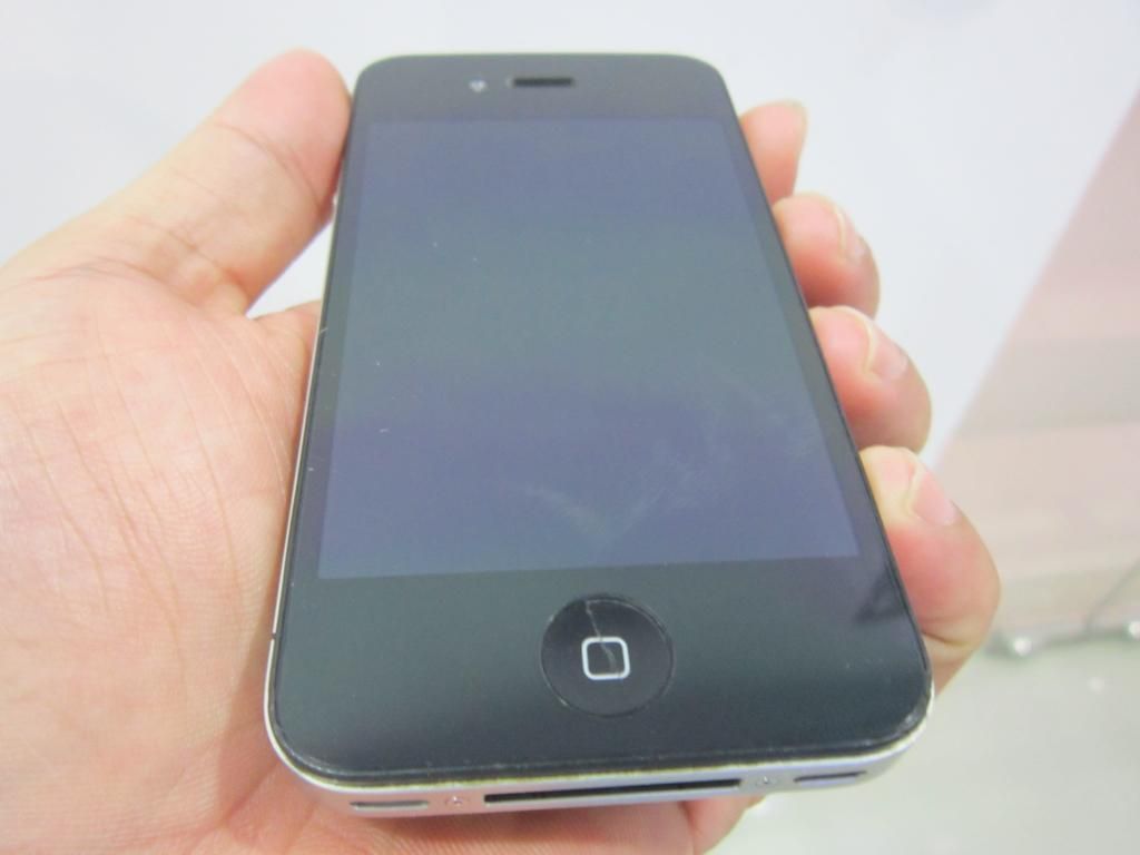 Iphone 4 32g QT cần bán