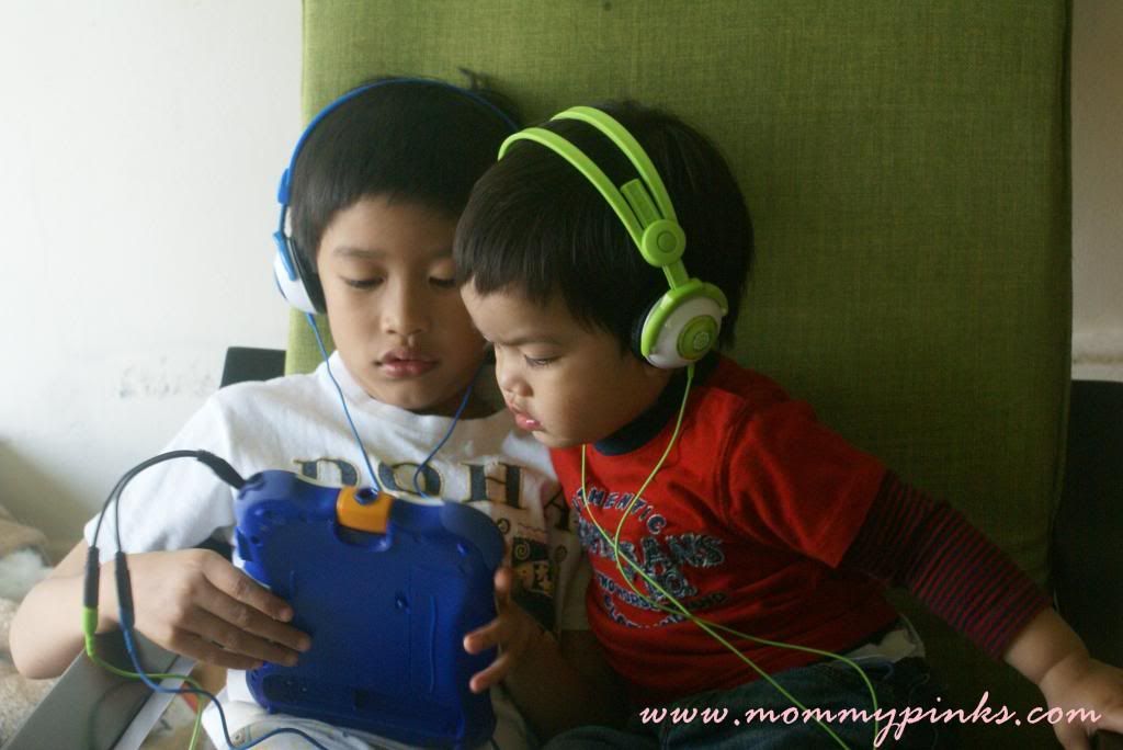 Kidz Gear headphones