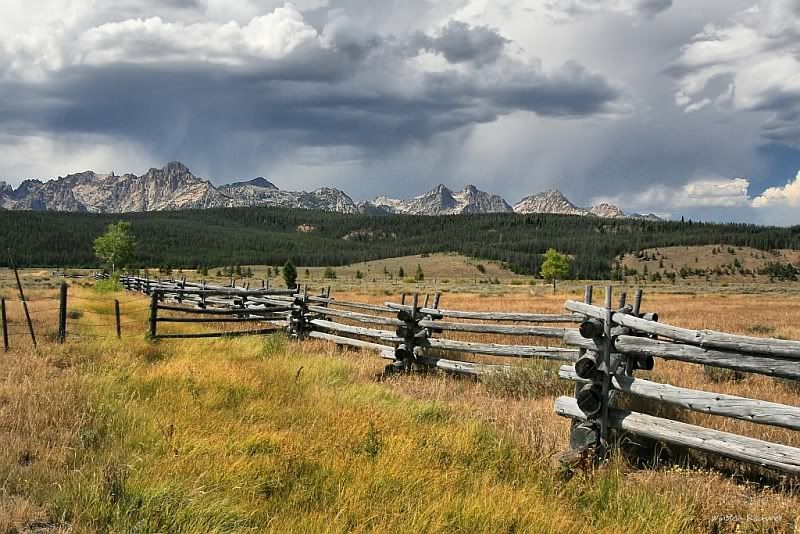 StormOvertheSawtoothssm.jpg