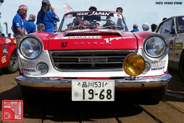 35_154335_Nissan-Datsun-Fairlady-2000-Ro