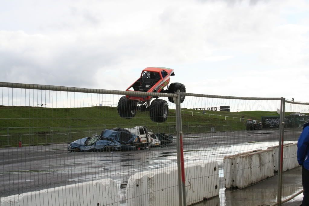 VWAction2011278.jpg